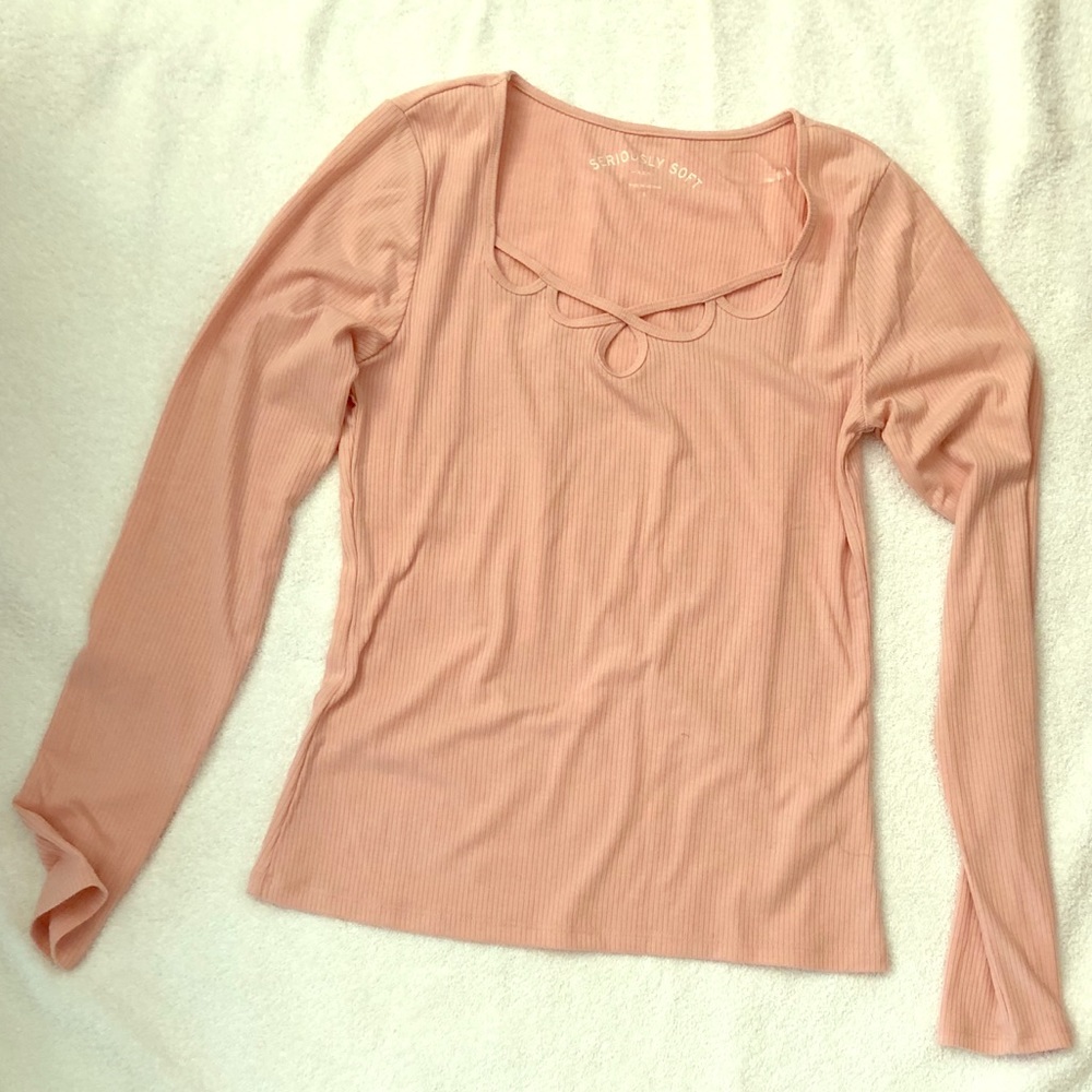Old Navy pink long-sleeve comfy top